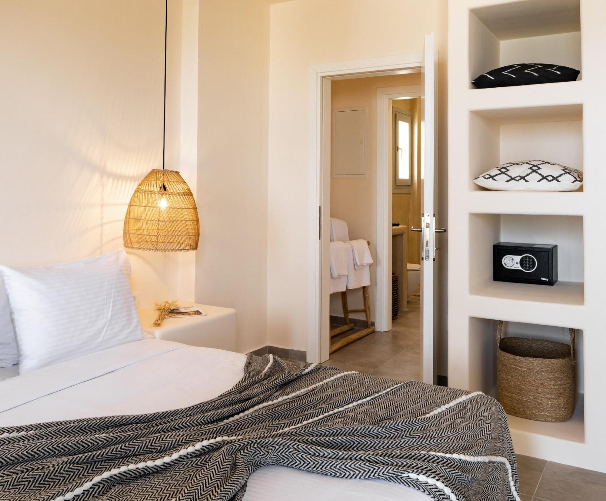 Maeva Suites Santorini Pyrgos Kallistis Exterior photo